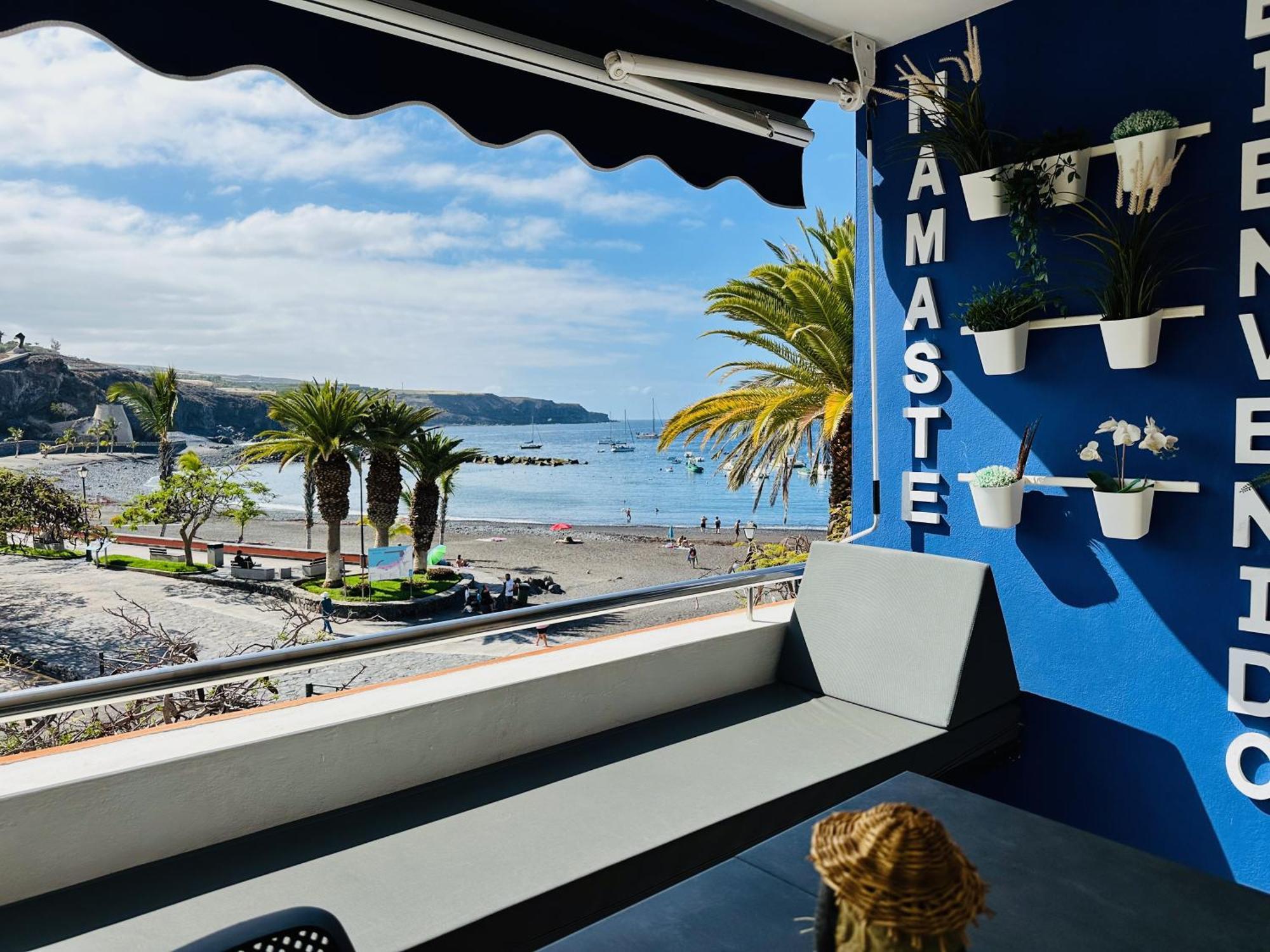 Pambnb - Chic Beachside Apartment Playa San Juan Eksteriør billede
