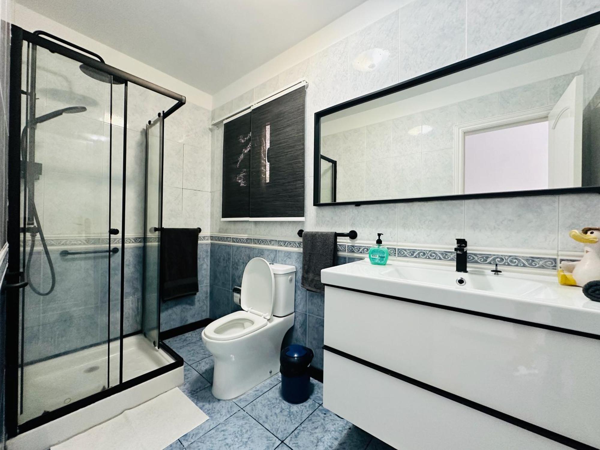 Pambnb - Chic Beachside Apartment Playa San Juan Eksteriør billede