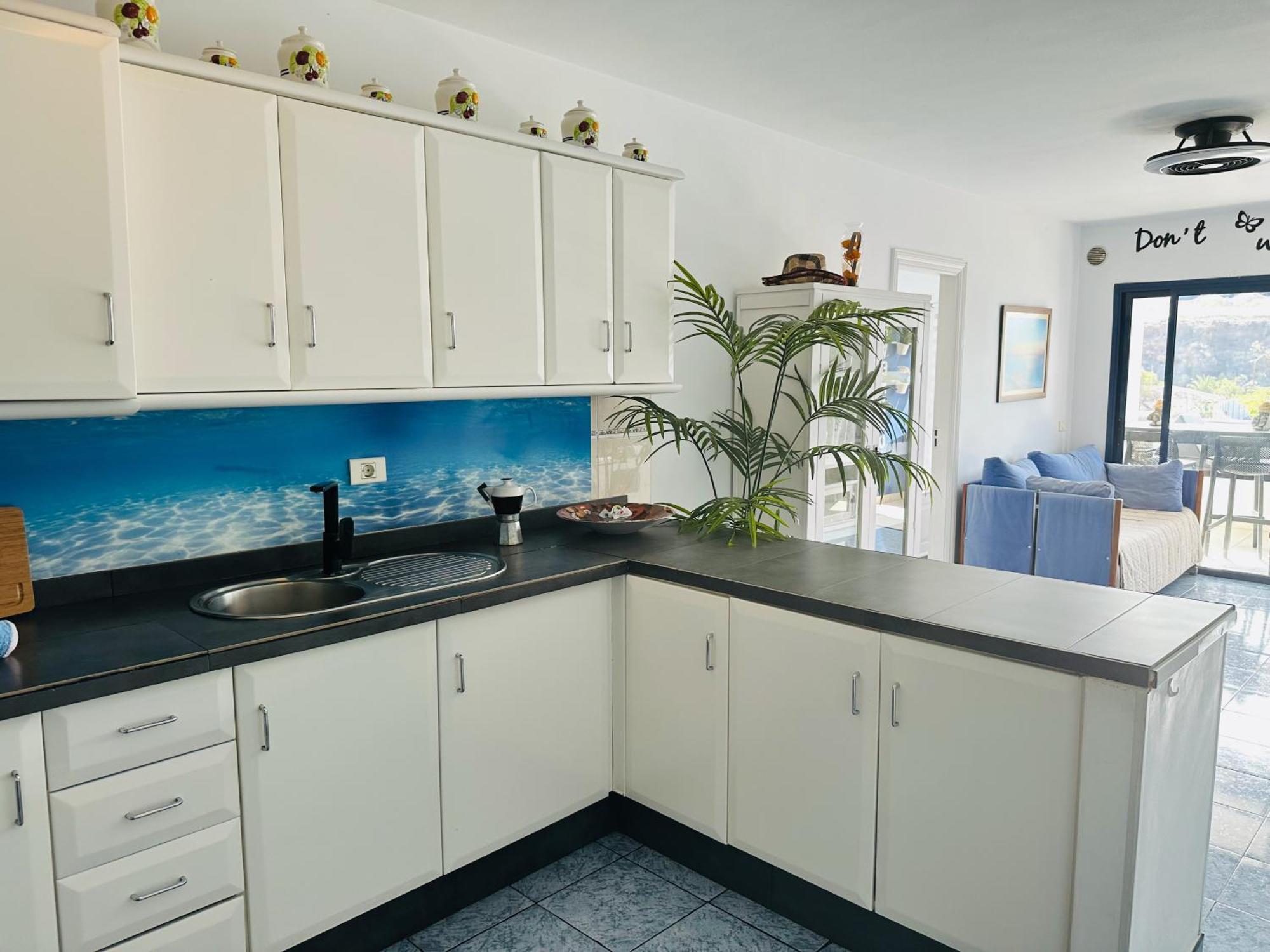 Pambnb - Chic Beachside Apartment Playa San Juan Eksteriør billede